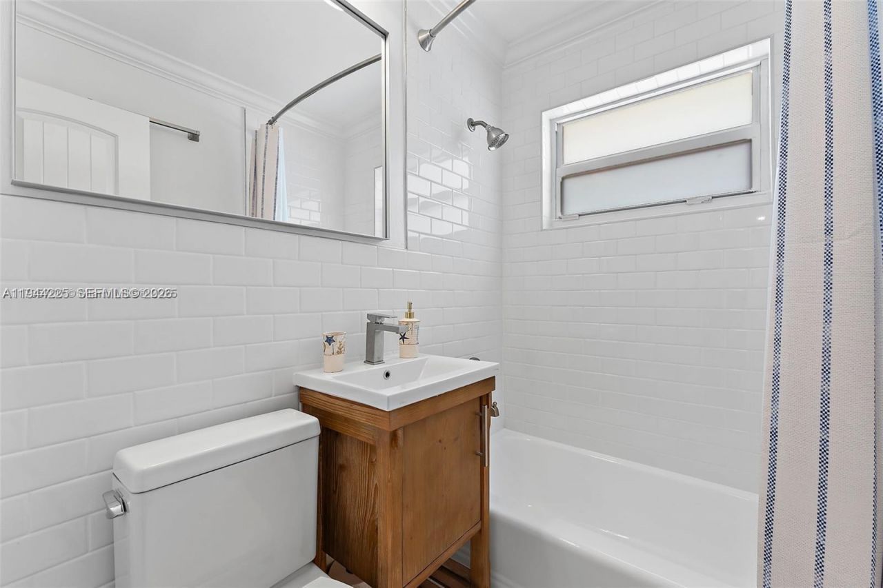 324 Tequesta , Tequesta, FL 33469 Photo