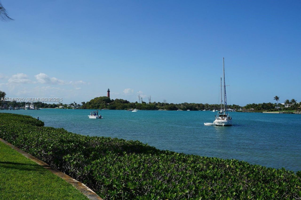 324 Tequesta , Tequesta, FL 33469 Photo