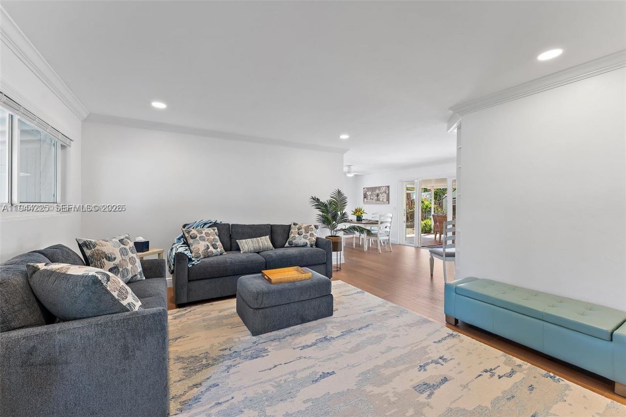 324 Tequesta , Tequesta, FL 33469 Photo