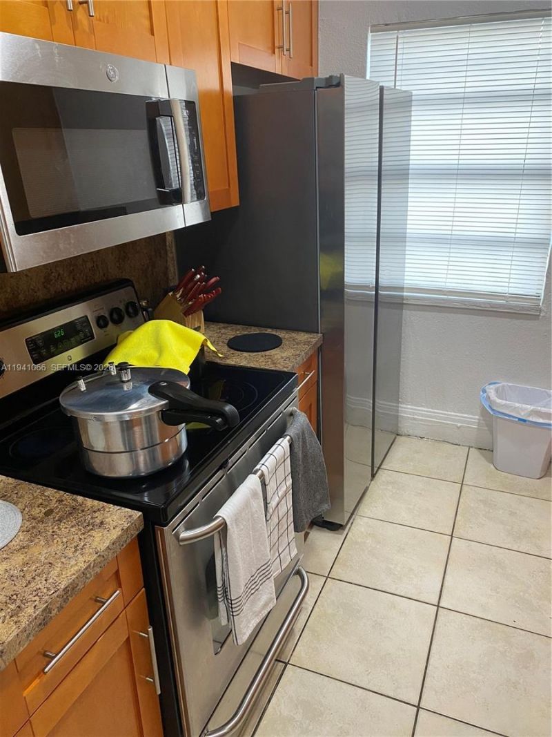 1631 NW 29th Ave , Miami, FL 33125 Photo