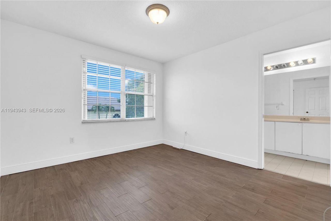 1916 SW 163rd Ave, Miramar, FL 33027 Photo