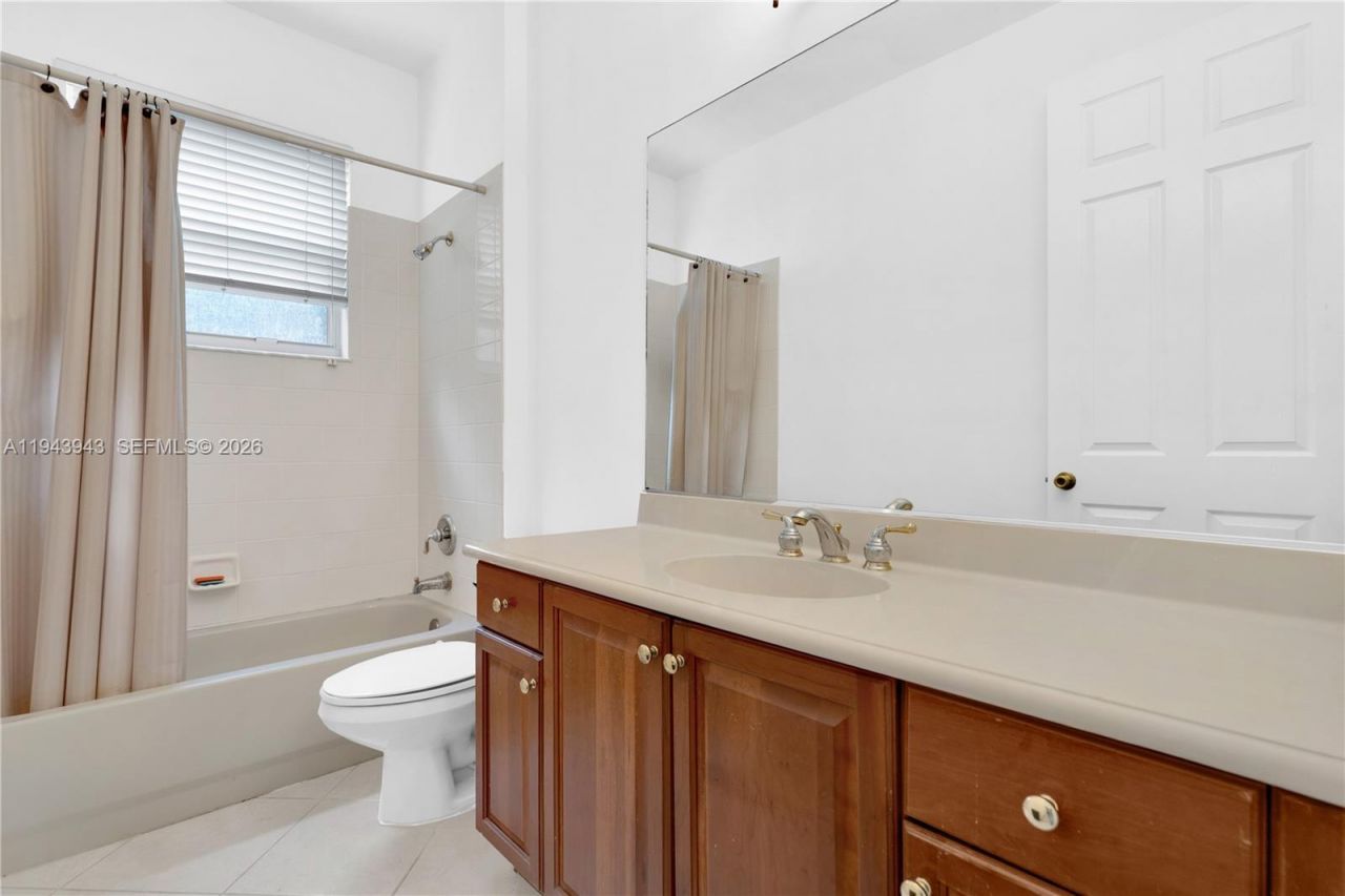 1916 SW 163rd Ave, Miramar, FL 33027 Photo