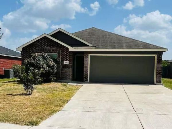 1610 Windridge DR, Lockhart, TX 78644