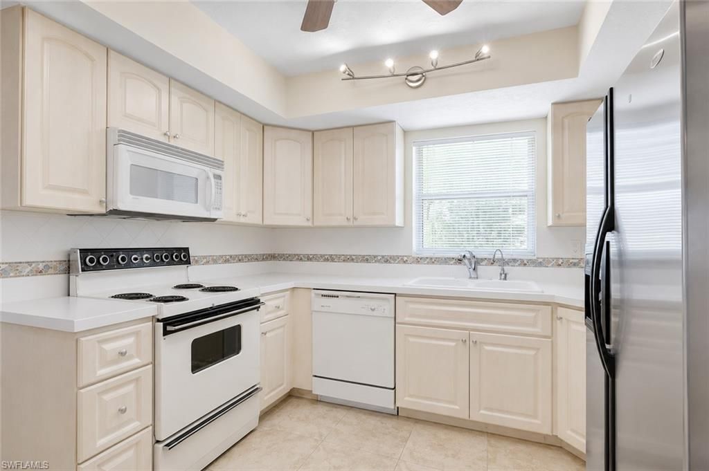 1705 Beach Pkwy, Unit 206, Cape Coral, FL 33904 Photo