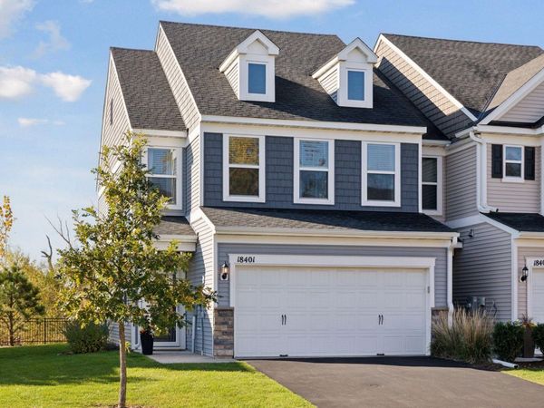 18401 60th Avenue N, Plymouth, MN 55446