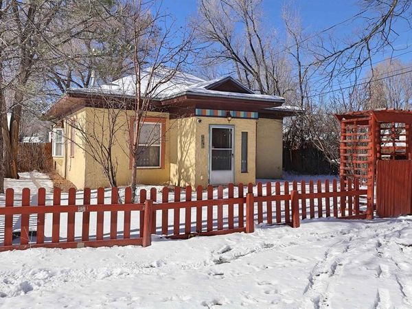 913 Hunt Avenue, Alamosa, CO 81101