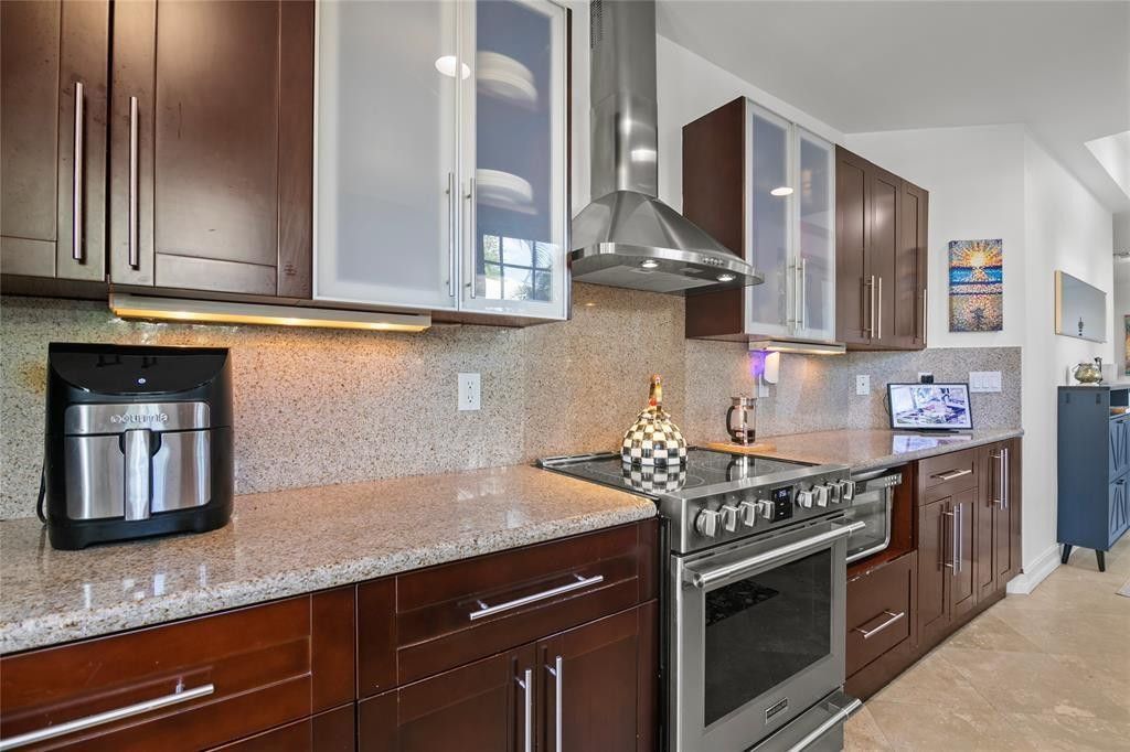 732 NE 15th Avenue, Fort Lauderdale, FL 33304 Photo