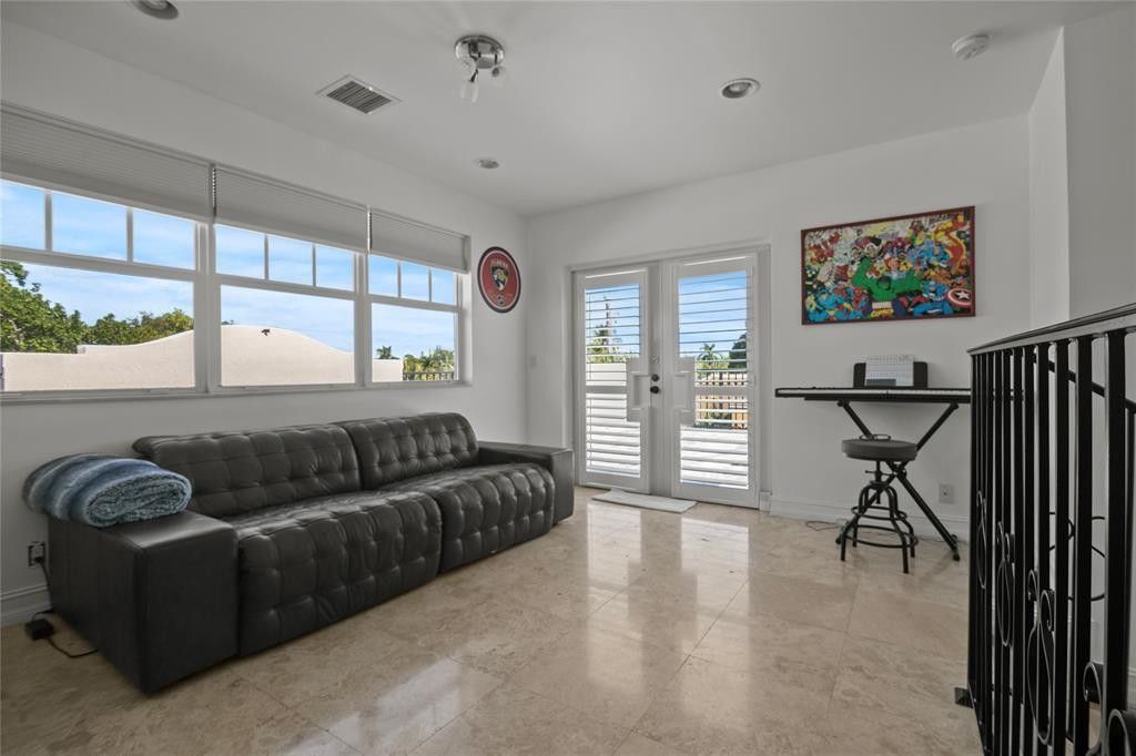 732 NE 15th Avenue, Fort Lauderdale, FL 33304 Photo