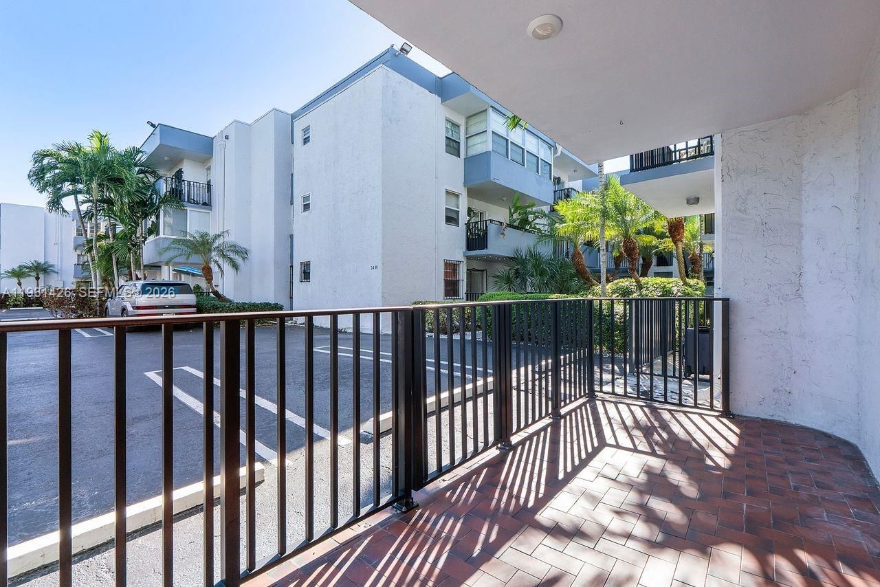 2465 SW 18th Ave, Unit 3106, Miami, FL 33145 Photo