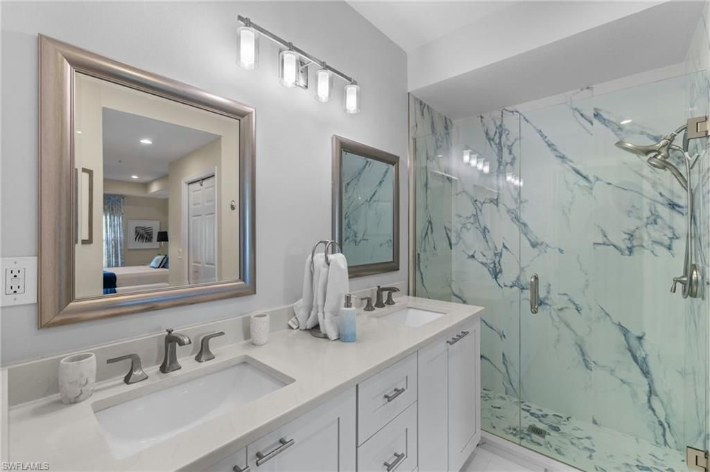 2215 Chesterbrook Ct, Unit 203, Naples, FL 34109 Photo