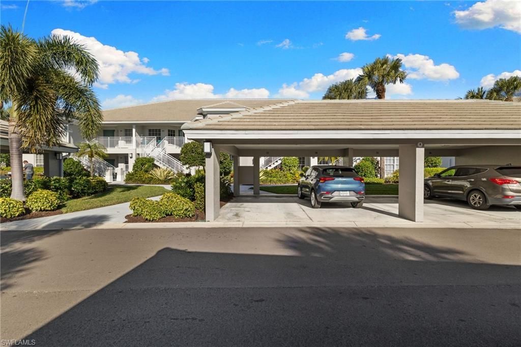 2215 Chesterbrook Ct, Unit 203, Naples, FL 34109 Photo