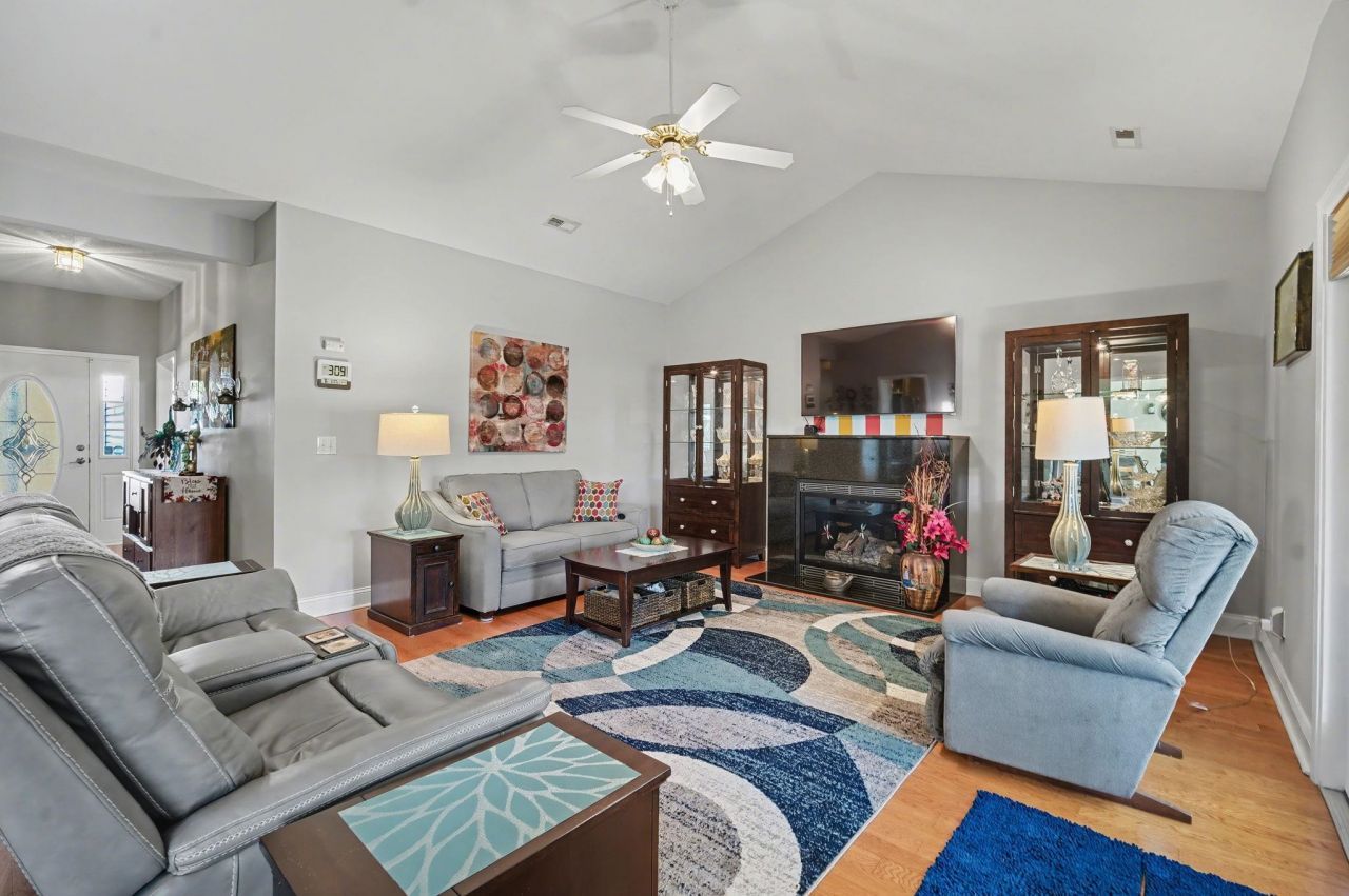 629 Cottontail Trail Photo 17