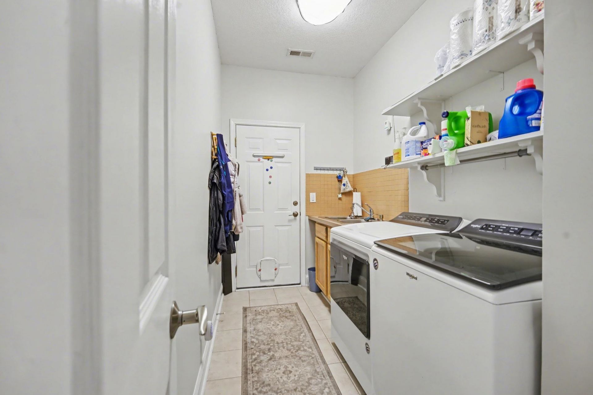 629 Cottontail Trail Photo 32