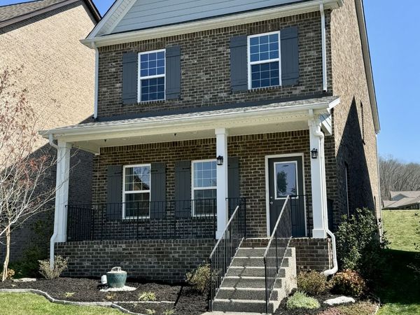 319 Carellton Dr, Gallatin, TN 37066