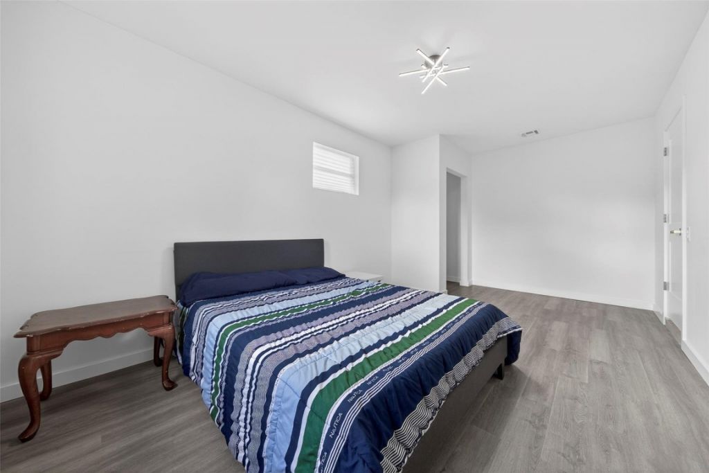 4390 NW 38th Avenue, Fort Lauderdale, FL 33309 Photo