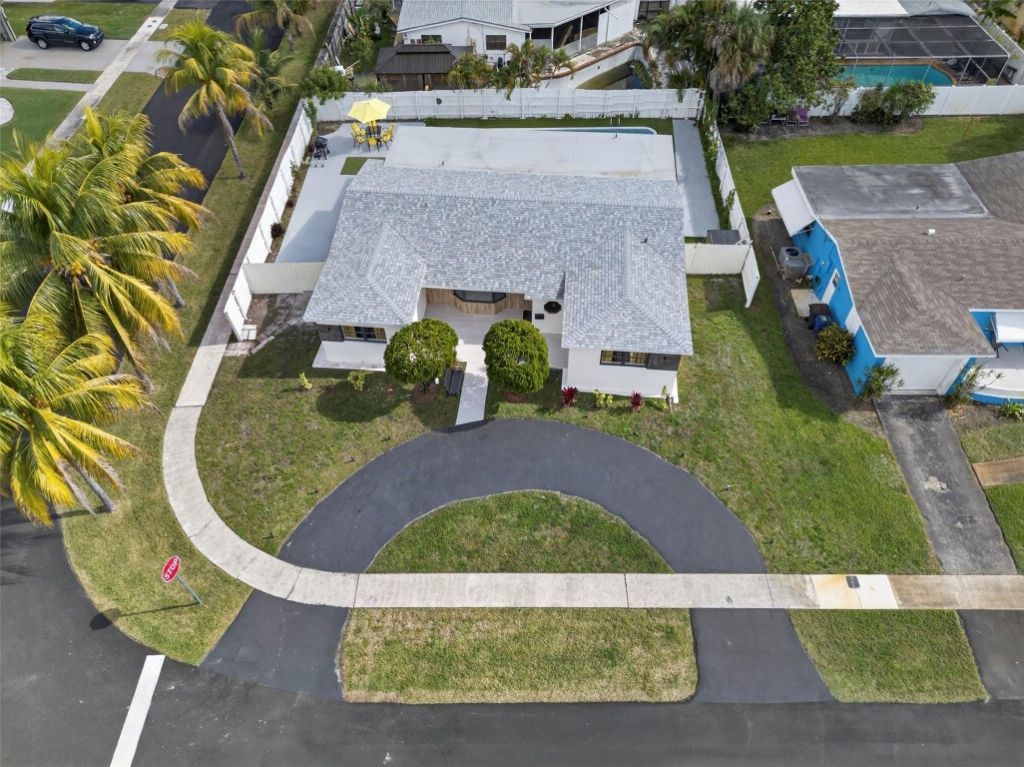 4390 NW 38th Avenue, Fort Lauderdale, FL 33309 Photo