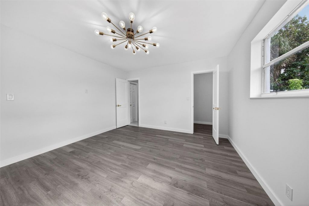 4390 NW 38th Avenue, Fort Lauderdale, FL 33309 Photo