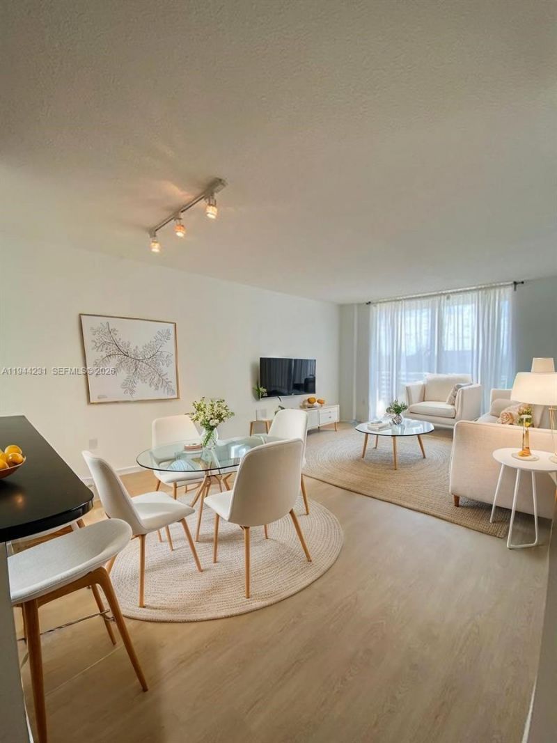 2775 NE 187 St, Unit 407, Aventura, FL 33180 Photo