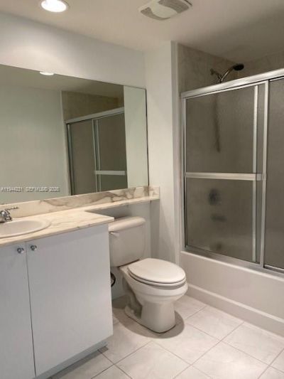 2775 NE 187 St, Unit 407, Aventura, FL 33180 Photo