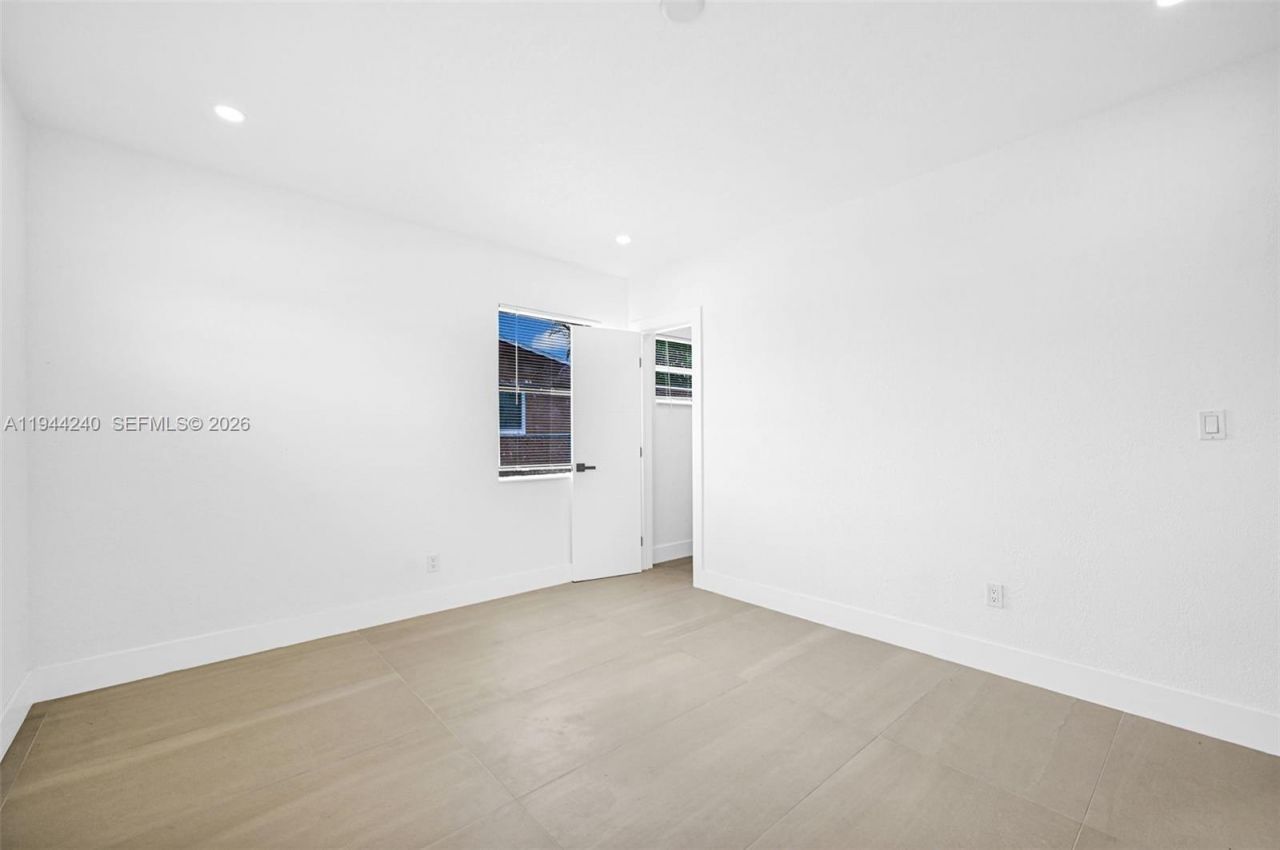 1918 NW 185th St, Miami Gardens, FL 33056 Photo