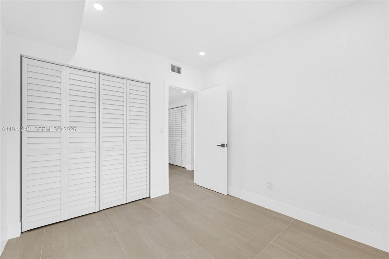 1918 NW 185th St, Miami Gardens, FL 33056 Photo