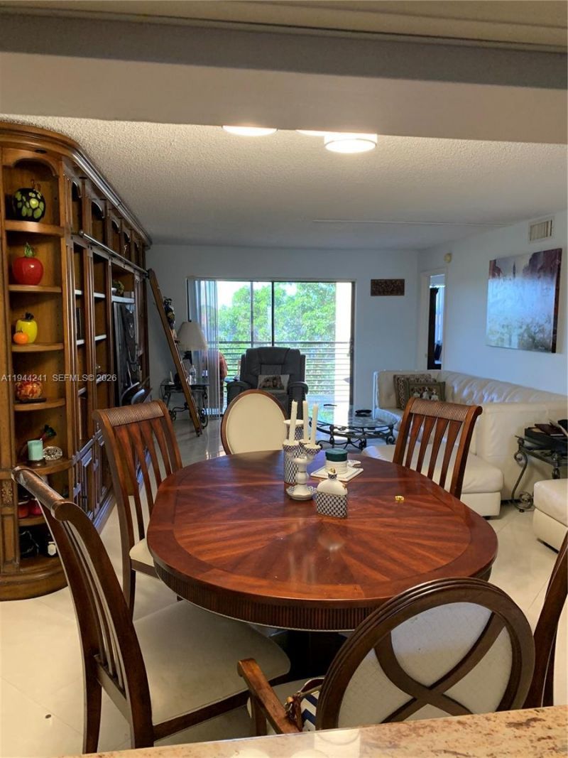 2981 N Nob Hill Rd, Unit 406, Sunrise, FL 33322 Photo