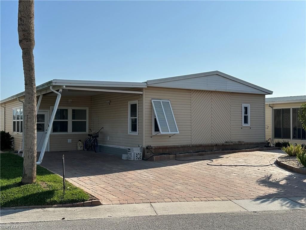 17561 Bryan Ct, Fort Myers Beach, FL 33931 Main Photo