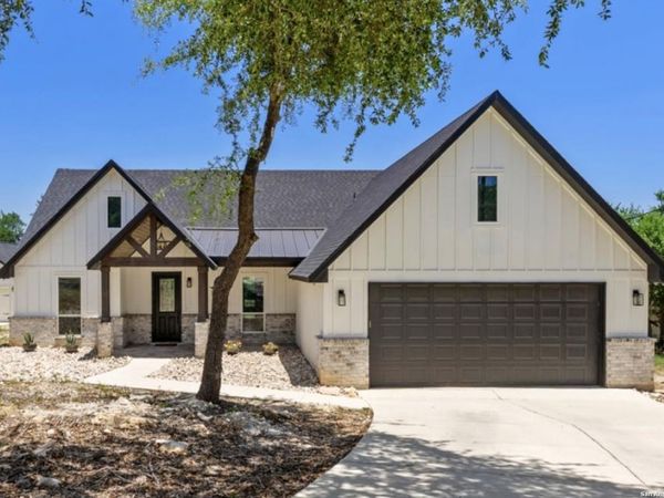 1101 Persimmon, Fischer, TX 78623