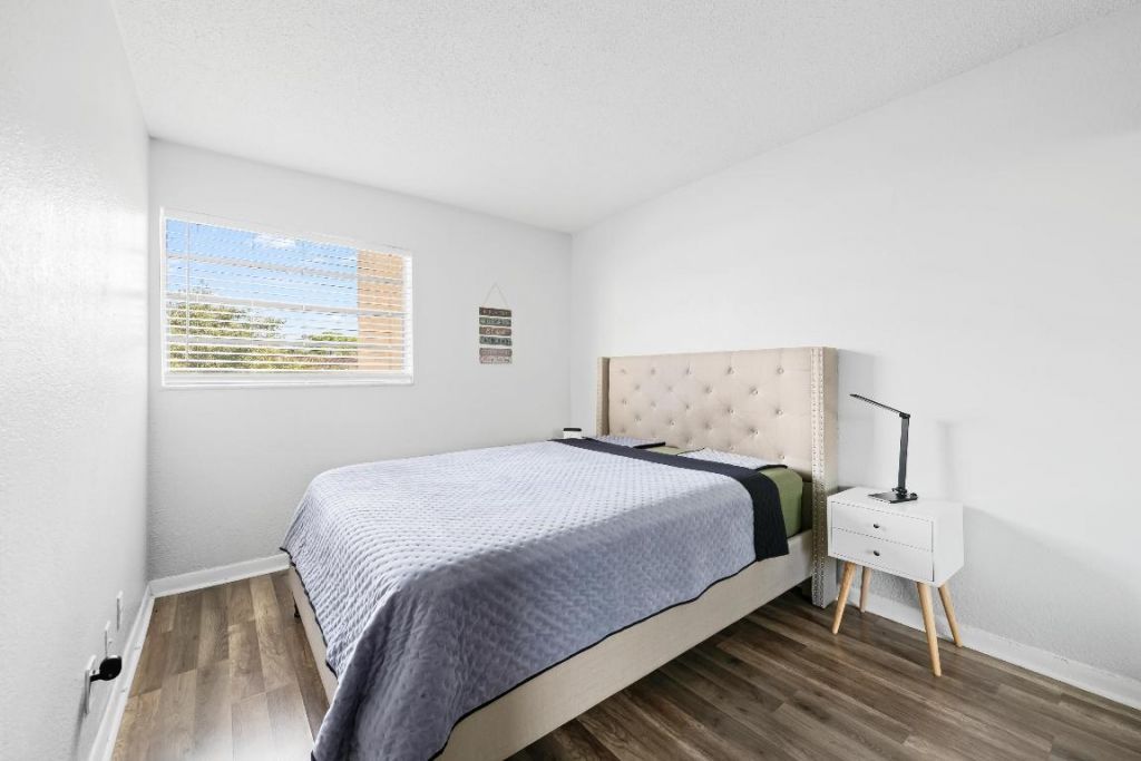 3750 NW 115th Way, Unit 9-1, Coral Springs, FL 33065 Photo