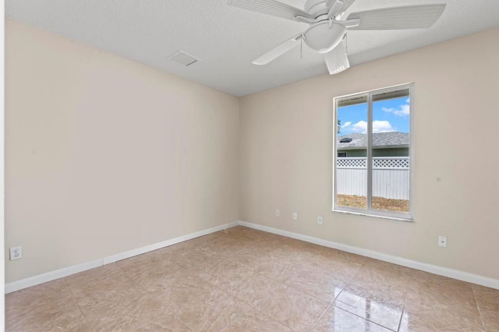 2441 SE Avalon Road, Port Saint Lucie, FL 34952 Photo