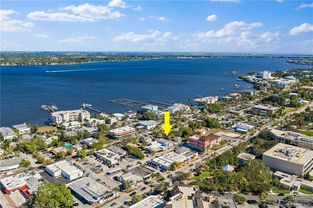 310 SE Denver Avenue, Unit 2, Stuart, FL 34994 Photo