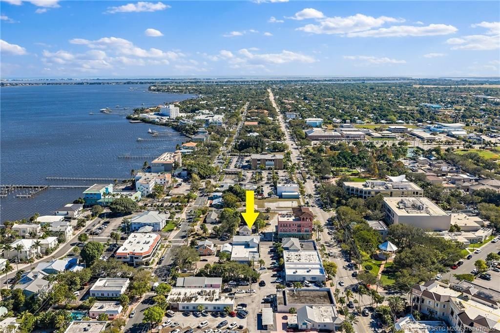 310 SE Denver Avenue, Unit 2, Stuart, FL 34994 Photo