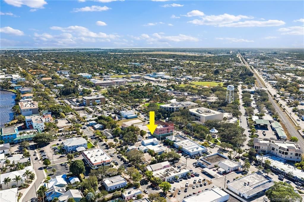 310 SE Denver Avenue, Unit 2, Stuart, FL 34994 Photo