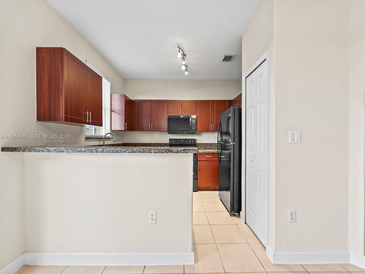 2441 SE 14th St, Homestead, FL 33035 Photo