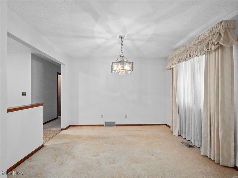 4250 Dawncliff Drive, Brooklyn, OH 44144 Photo 20