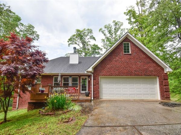 6905 Clements Foley Rd, Northport, AL 35473