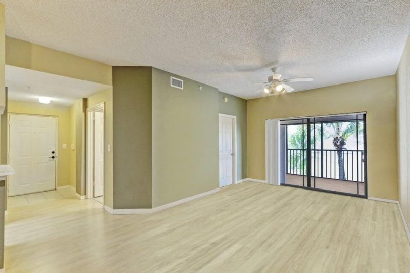 2806 Veronia Drive, Unit 301, Palm Beach Gardens, FL 33410 Photo