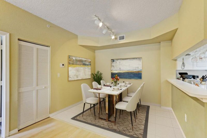 2806 Veronia Drive, Unit 301, Palm Beach Gardens, FL 33410 Photo