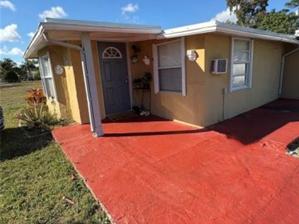 4055 Vicliff Road, West Palm Beach, FL 33406