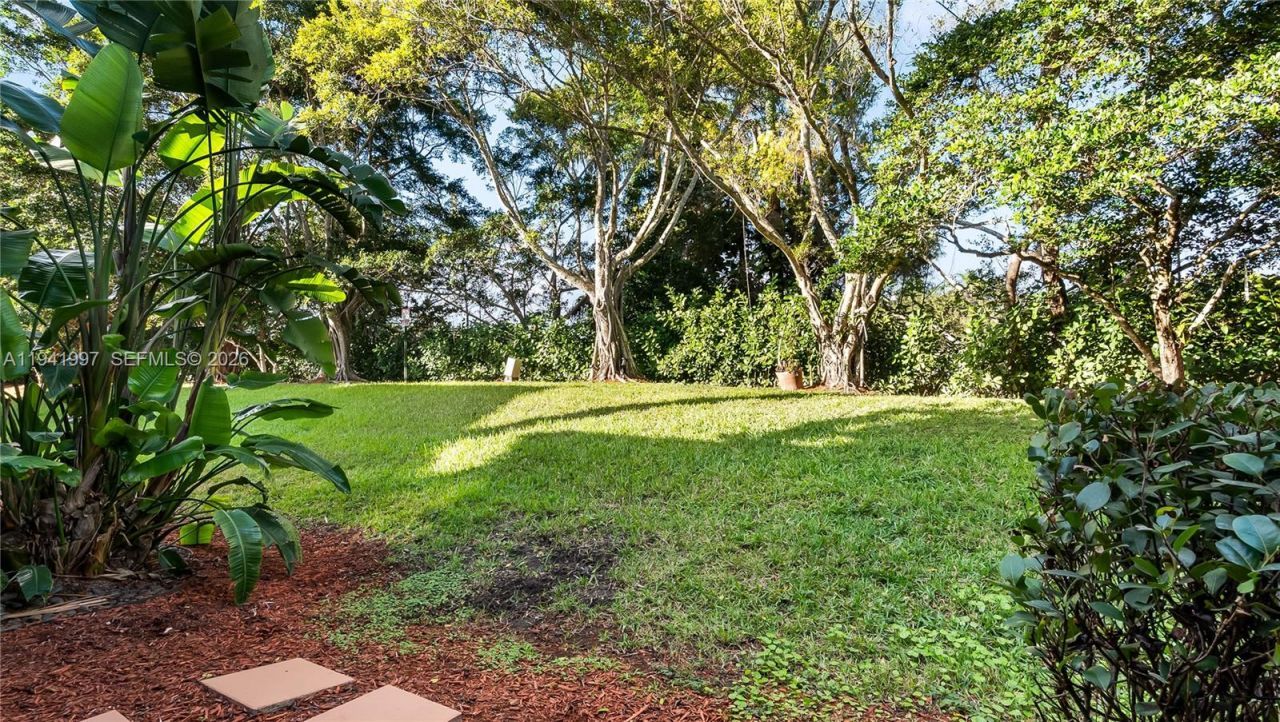 3889 Tree Top Dr, Unit 3889, Weston, FL 33332 Photo