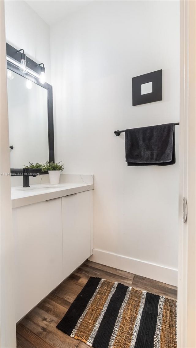 3889 Tree Top Dr, Unit 3889, Weston, FL 33332 Photo