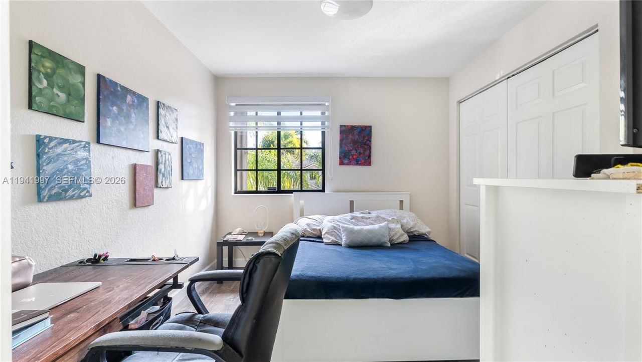 3889 Tree Top Dr, Unit 3889, Weston, FL 33332 Photo