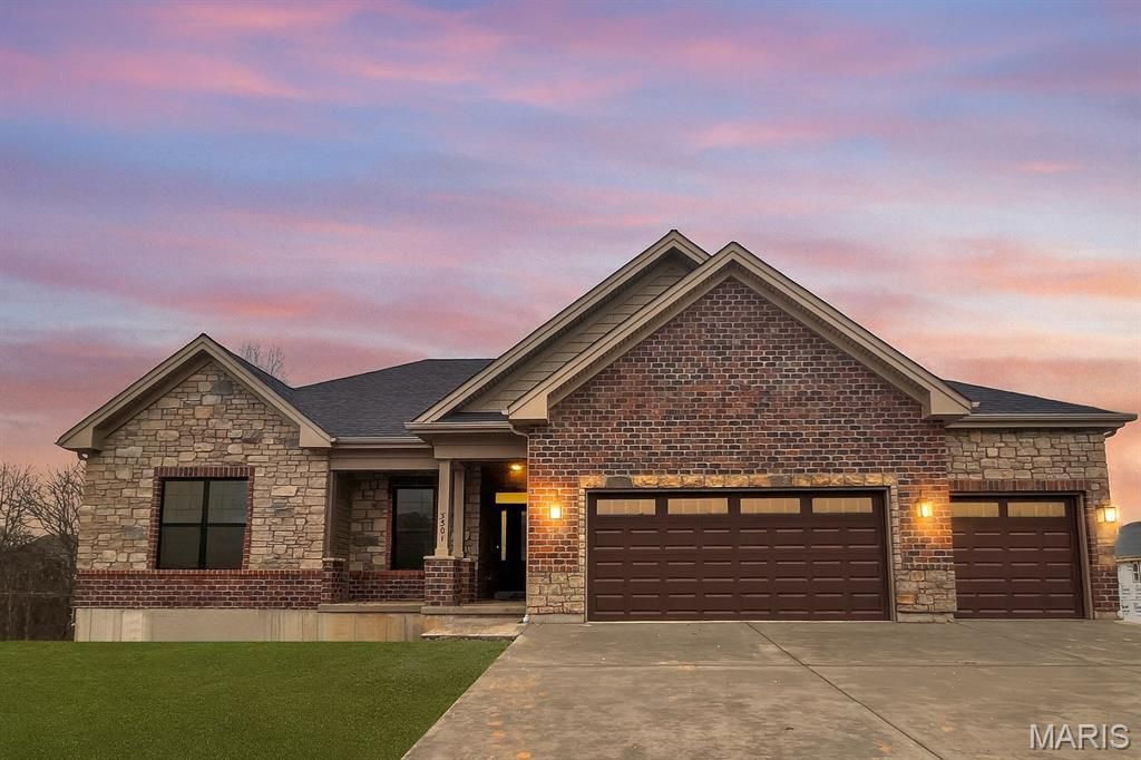 2433 Fiddlers Close Road, Washington, MO 63090 Main Photo