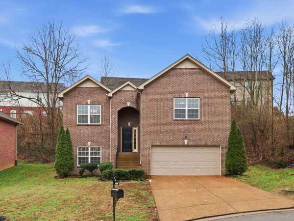 1409 Napa Pt W, Antioch, TN 37013