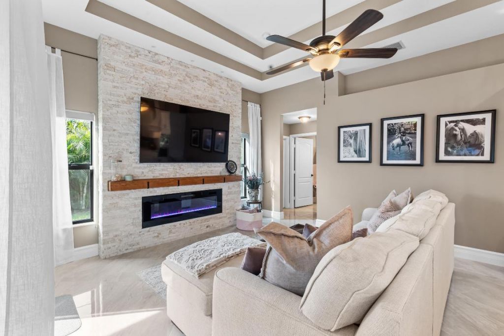 1434 SW Jacksonville Avenue, Port Saint Lucie, FL 34953 Photo