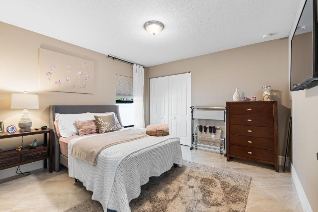 1434 SW Jacksonville Avenue, Port Saint Lucie, FL 34953 Photo