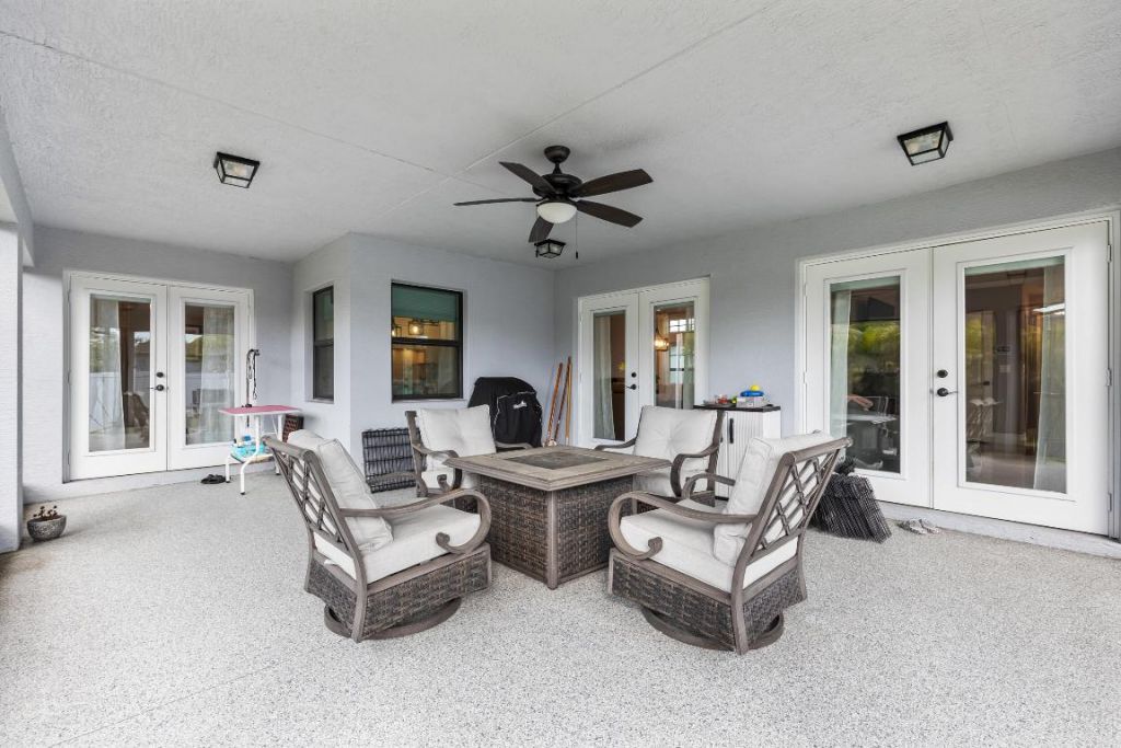 1434 SW Jacksonville Avenue, Port Saint Lucie, FL 34953 Photo