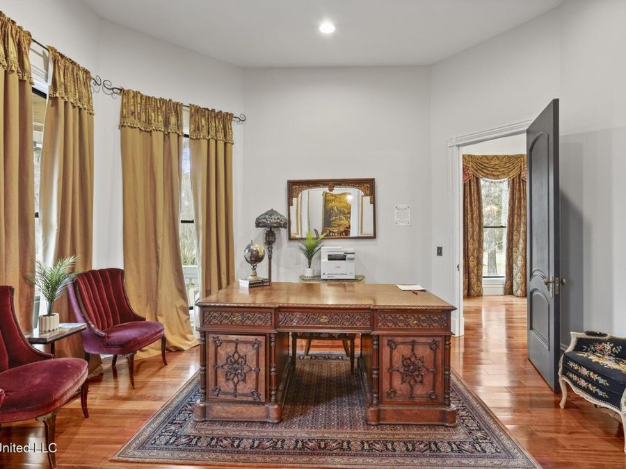 Property Image 31