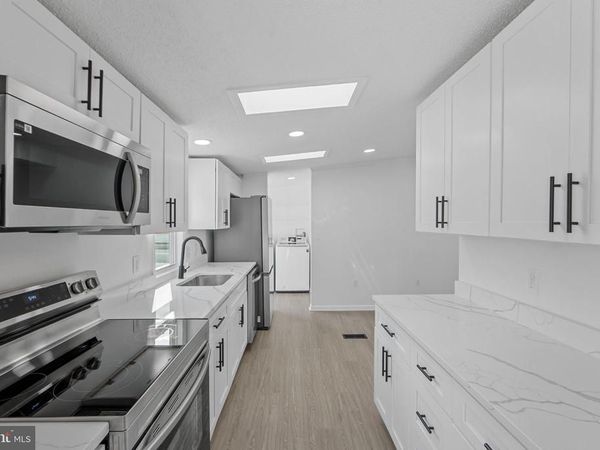 402 BOONES DRIVE, LOTHIAN, MD 20711