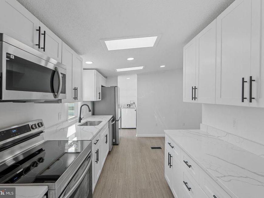 402 Boones Drive, Lothian, MD 20711 Main Photo